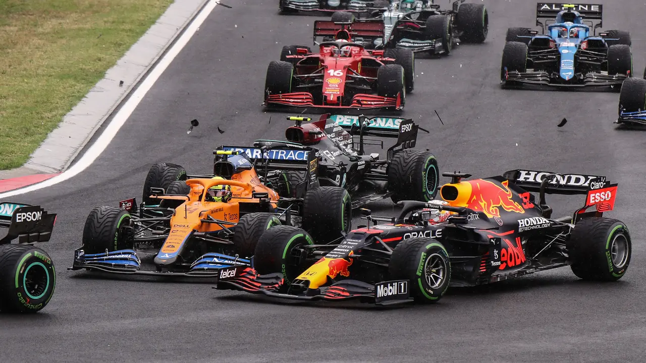 Foto: Hungaria Hadirkan Drama, Esteban Ocon Jadi Juara, Hamilton Rebut Posisi Pertama Klaseman Formula 1