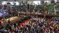 Ribuan Pendukung Ahok - Djarot Gelar Selawat Akbar di GOR Ciracas
