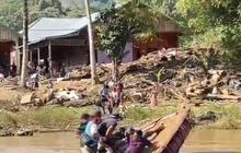 Rakit Darurat Ditumpangi Wakil Gubernur Aceh Terbalik Saat Seberangi Sungai