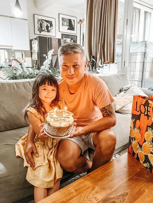 Gading Marten ultah ke-40 (Instagram/gisel_la)