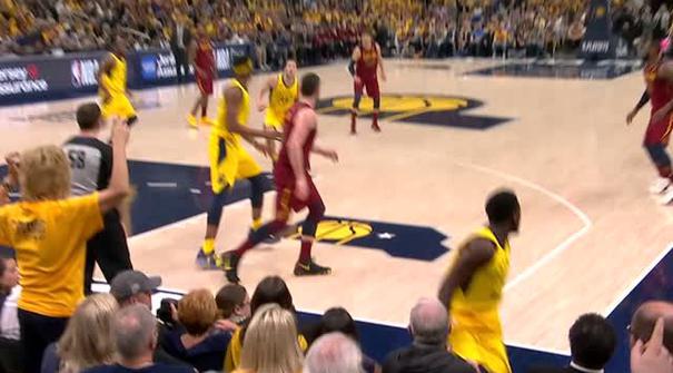 Berita video game recap NBA 2017-2018 antara Milwaukee Bucks melawan Boston Celtics dengan skor 116-92.