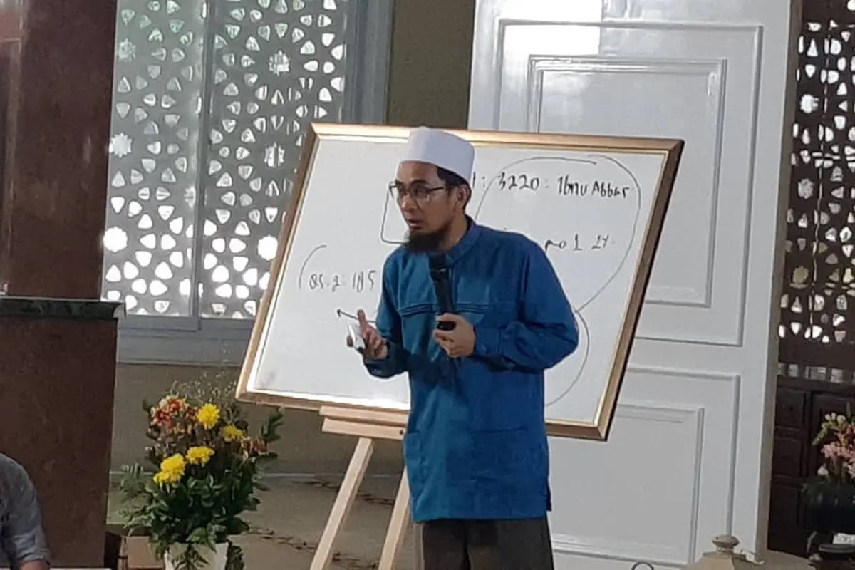 Tetap Berpuasa Tanpa Sahur, Begini Penjelasan Ustadz Adi Hidayat