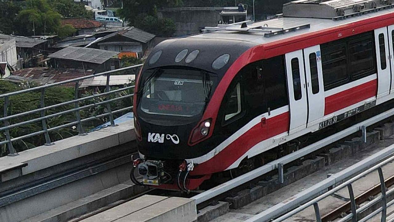 Menurutnya, yang telah dibangun di proyek LRT
Jabodebek saat ini adalah solusi dari hambatan yang ada.