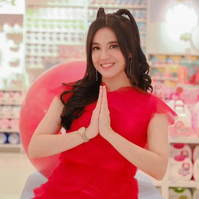 [Fimela] Putri Una