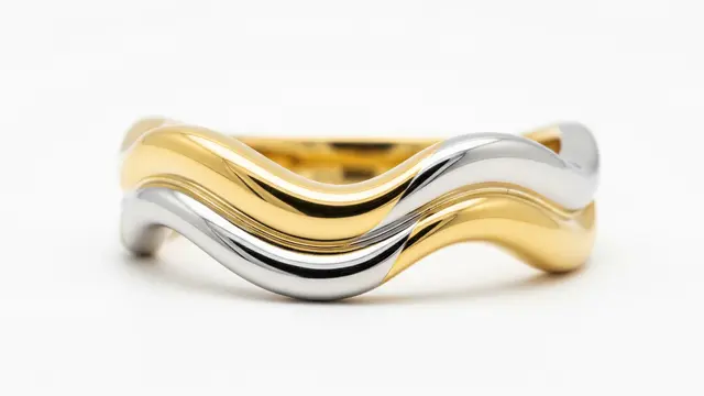 Model Cincin Emas Minimalis Dua Warna yang Tampak Mewah Meski Simpel