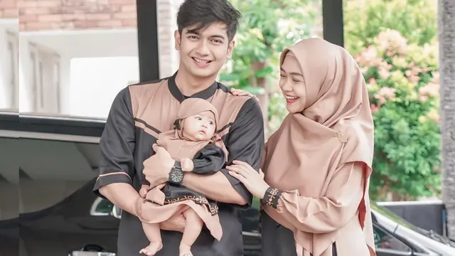 Ria Ricis ajak baby Moana jenguk orang sakit