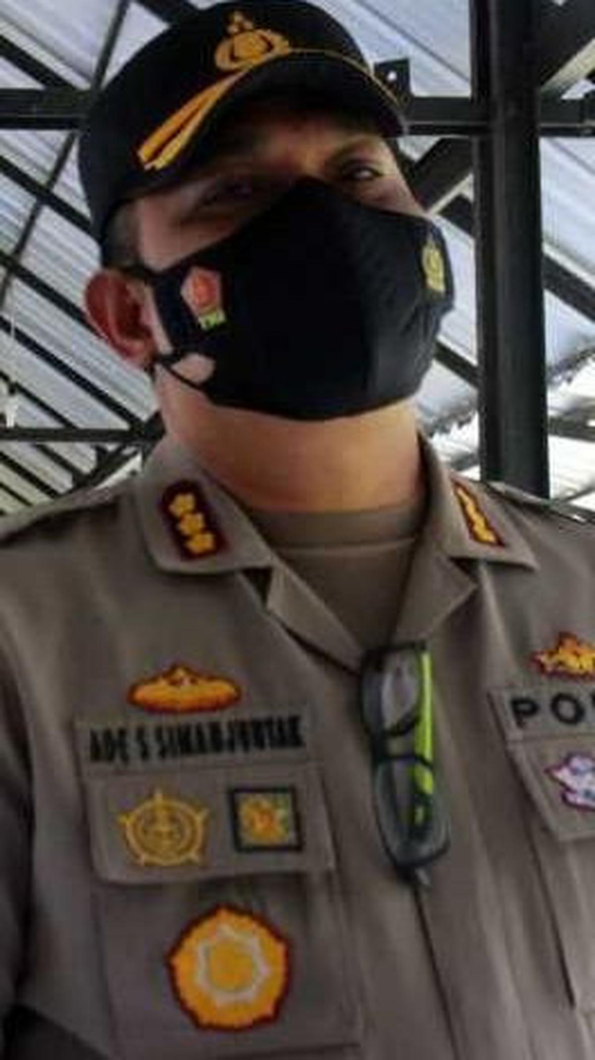 "Betul, resmi sudah dilimpahkan ke Bareskrim Polri," kata Direktur Reserse Kriminal Khusus Polda Metro Jaya Kombes Pol Ade Safri Simanjuntak kepada wartawan, Selasa (8/8).