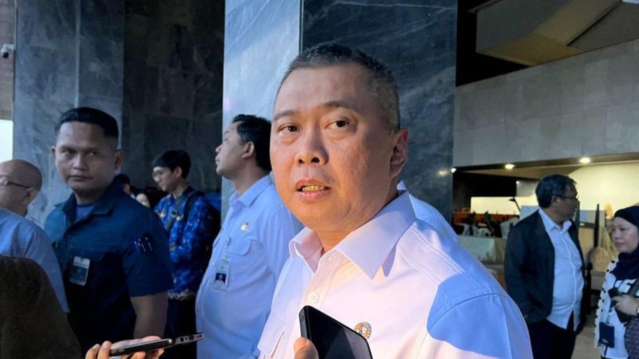 Kemenhub Pastikan Pembahasan Tarif Batas Atas Tiket Pesawat Segera Dilakukan Imbas Geopolitik Global