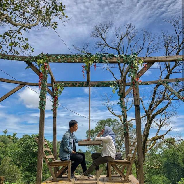 Villa Malino Kolam Renang Pagi Seru Di Lembah Biru Malino Regional Liputan6 Com