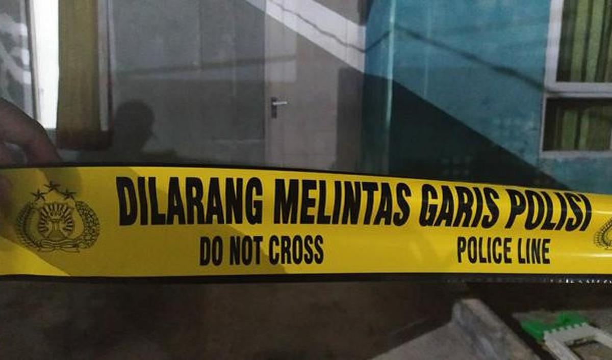Ilustrasi Garis Polisi. (Liputan6.com/Achmad Sudarno)