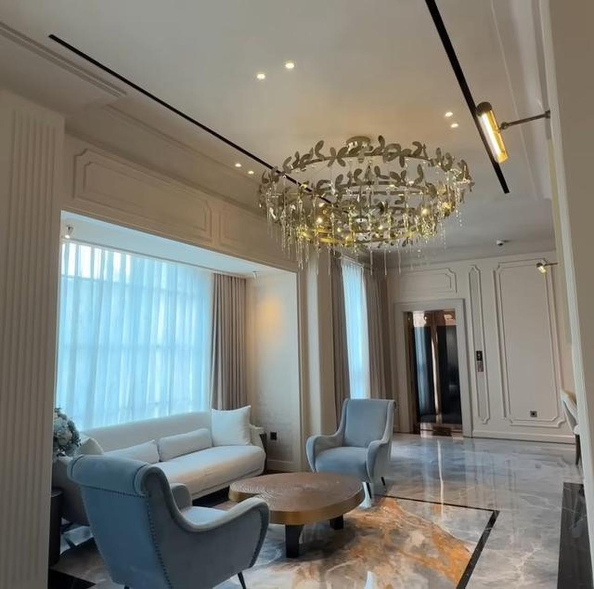 8 Model Chandelier di Rumah Baru Tasya Farasya, Ada yang Terinspirasi dari Namanya