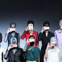 JFW 2022 digelar secara virtual pada Kamis (25/11/2022). Di hari pertama pembukannya, panggung Senayan City x Samsung hadirkan koleksi Jeffry Tan dan SOE Jakarta. (Foto: JFW/ Bobo Firmansyah)