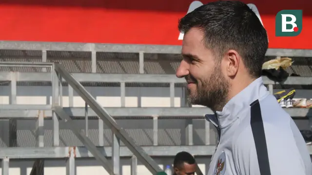 Simon McMenemy