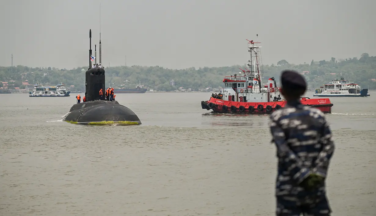Latihan perang gabungan antara Indonesia dan Rusia ini berlangsung di perairan Laut Jawa. (JUNI KRISWANTO/AFP)