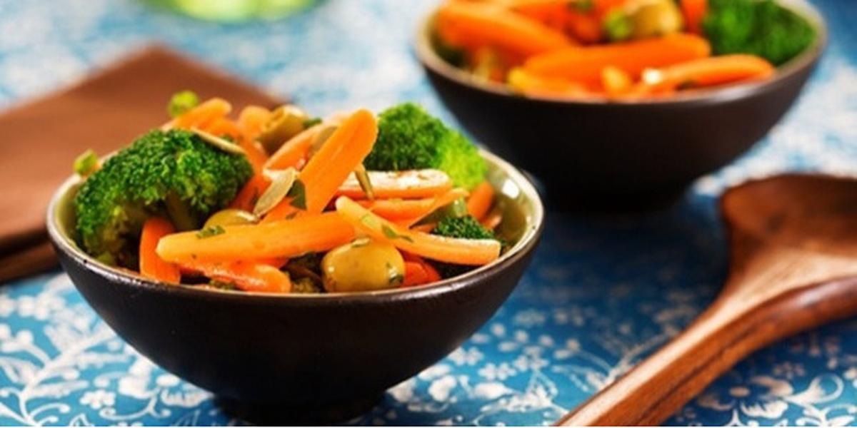 Resep Sederhana Tumis Brokoli dan Wortel Gurih Lezat