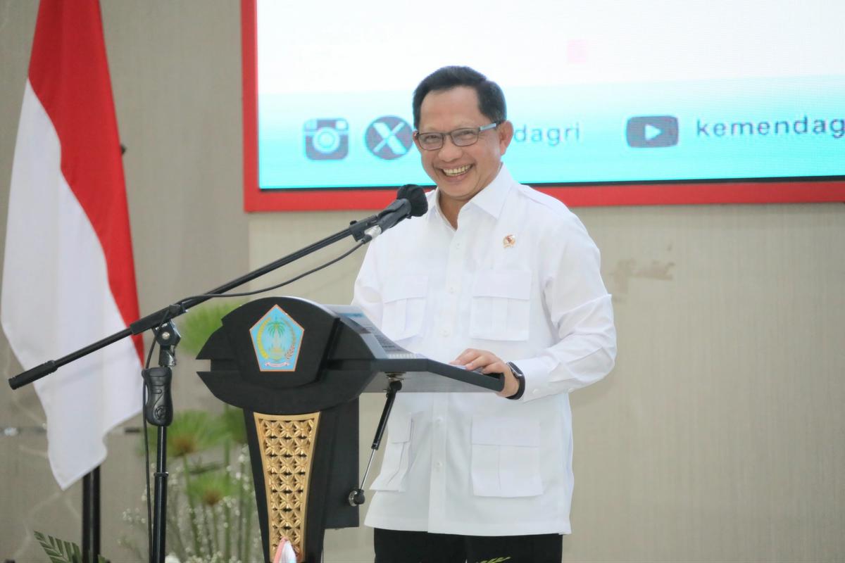Mendagri Tito Karnaviansaat memberikan arahan pada Musrenbang RKPD Provinsi Sulawesi Utara