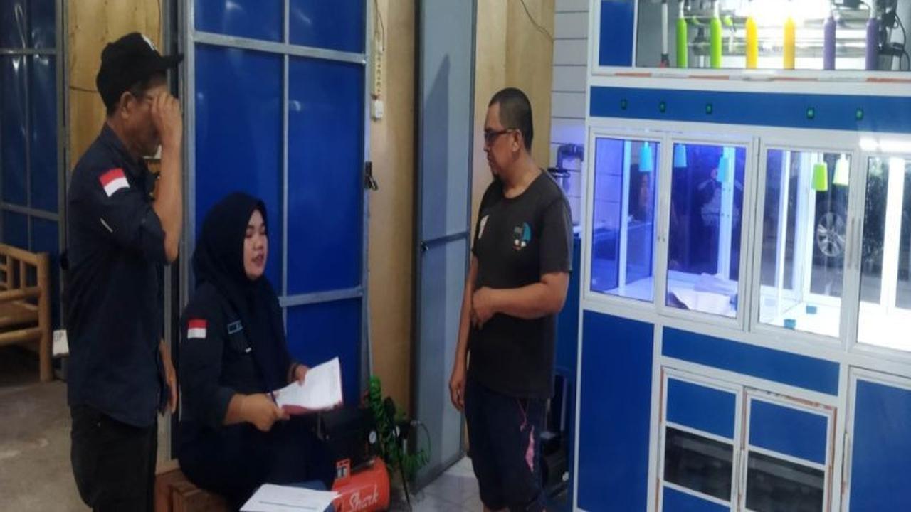 Koperindag Sulbar Perketat Pengawasan Depot Air Minum Isi Ulang Demi Keamanan Konsumen
