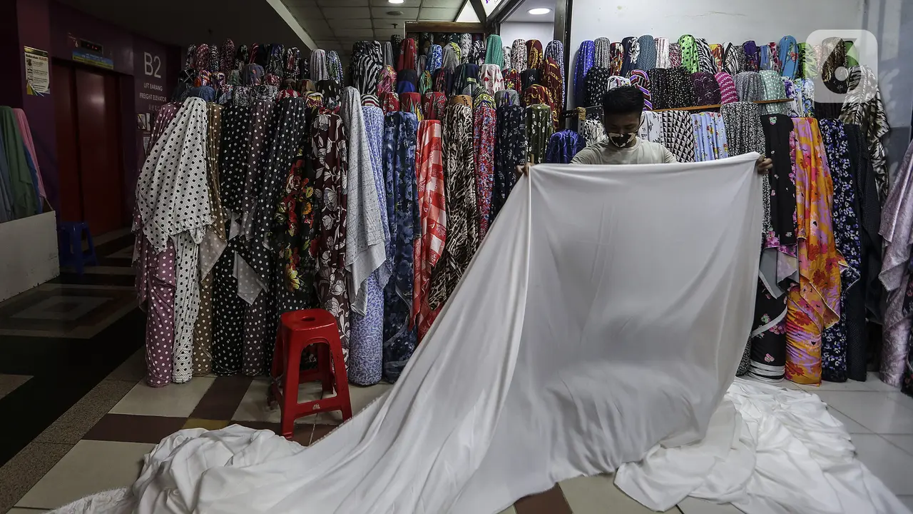 FOTO: Industri Tekstil Diprediksi Bergerak Positif Tahun Ini