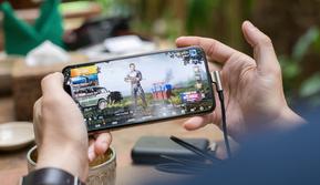 Ilustrasi Game Mobile, PUBG (Photo by SCREEN POST on Unsplash)