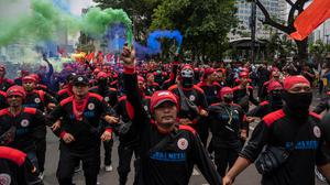 PHK Diperketat dalam UU Ketenagakerjaan, Pengali Pesangon 0,5x Dihapus