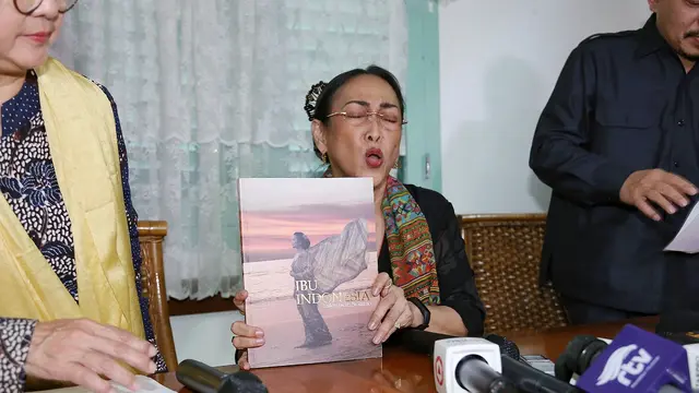 [Bintang] Sukmawati Soekarnoputri