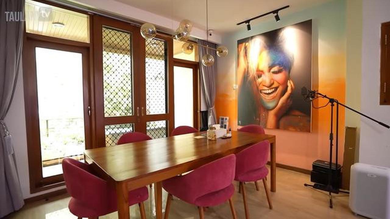 5 Potret Ruang Tamu Rumah Marshanda yang Tersambung dengan Ruang Makan, Simpel tapi Elegan