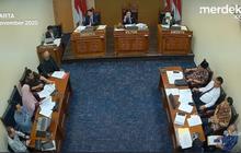 VIDEO: Ketua Sidang Skakmat Habis-Habisan UGM Soal Ijazah Jokowi, Pengunjung Sidang Sampai Tertawa