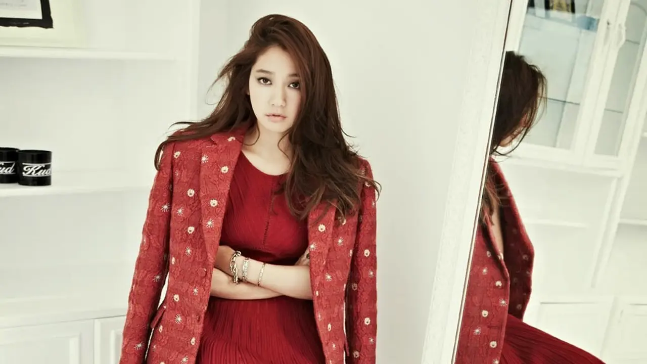 Cerita Park Shin Hye yang Nyaris Berciuman dengan Lawan Main