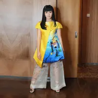 Outfit Yura Yunita. (yurayunita/instagram)