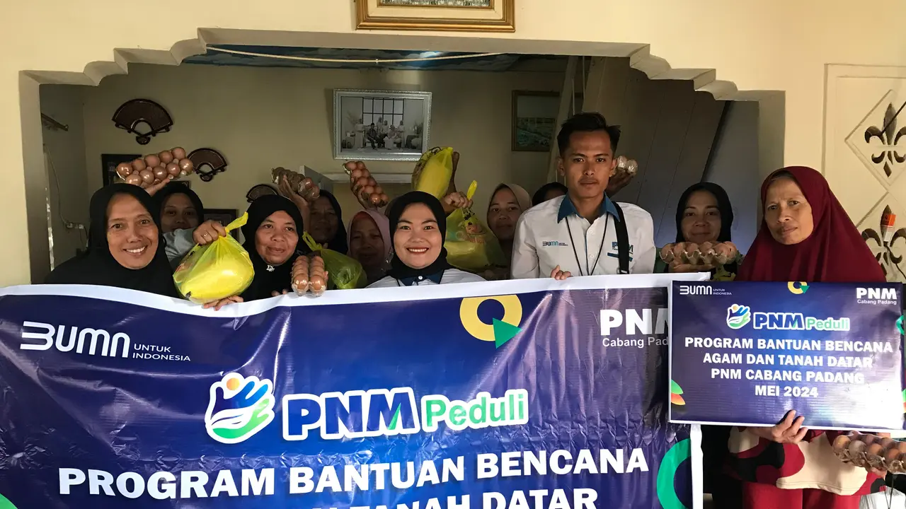 PNM bantu korban bencana banjir lahar dingin Sumbar. (Liputan6.com/ ist)