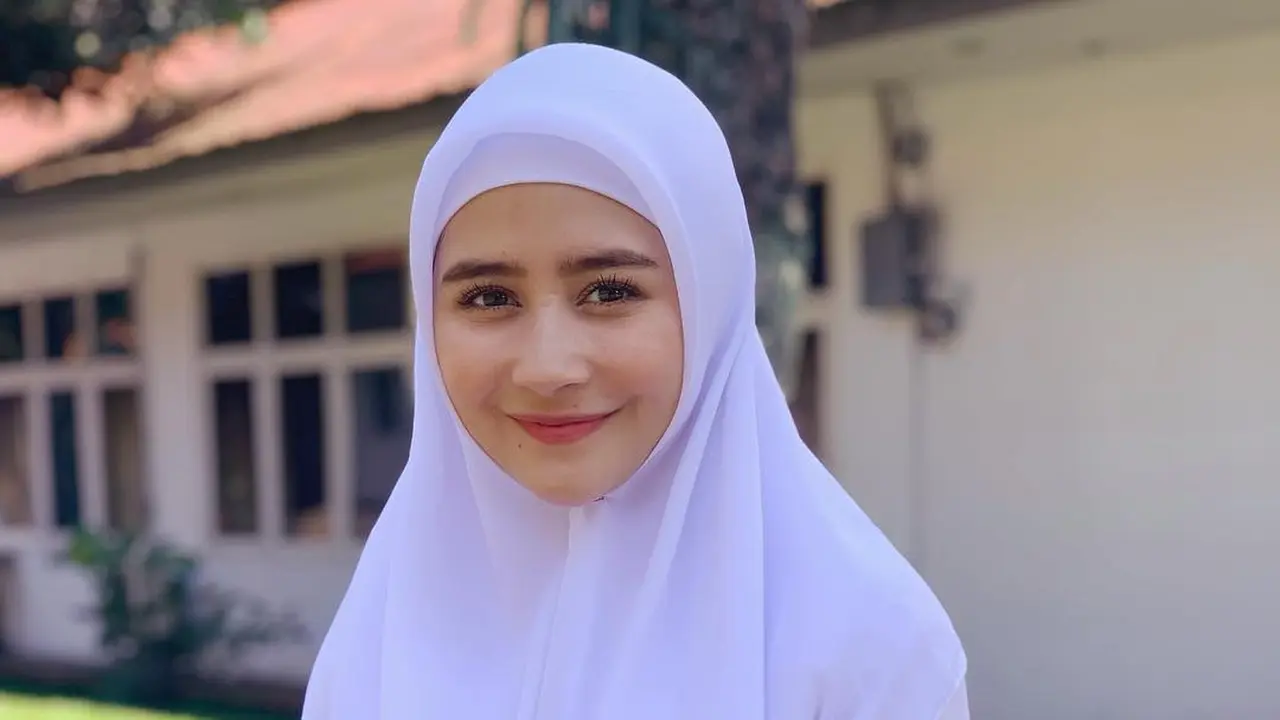 [Fimela] Prilly Latuconsina