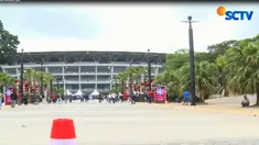 Lampu stadion GBK juga memakai pencahayaan spektakuler dengan 600 buah lampu berkekuatan hd 3000 lux.
