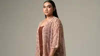 10 Model Tunik Batik untuk Orang Gemuk yang Sering Dianggap Salah, Padahal Justru Bikin Langsing