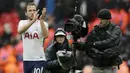 1. Harry Kane (Tottenham Hotspur) - 24 Gol (2 Penalti). (AP/Matt Dunham)
