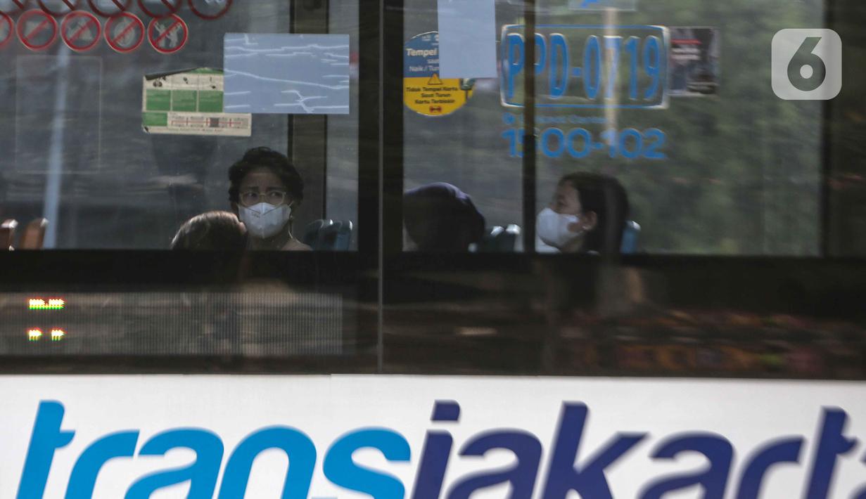 Sebelumnya, Dinas Kesehatan (Dinkes) DKI Jakarta menyebut, sekitar 100 ribu warga di Ibu Kota mengalami ISPA setiap bulan akibat peralihan cuaca.  (Liputan6.com/Faizal Fanani)