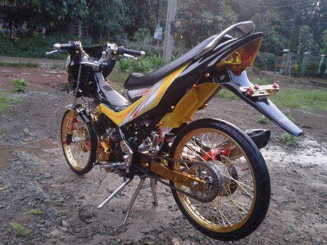 Kaki-Kaki Belakang