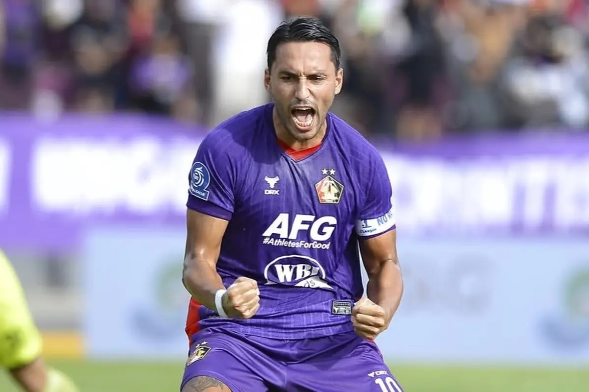 Ezra Walian, persik Kediri, BRI Super League
