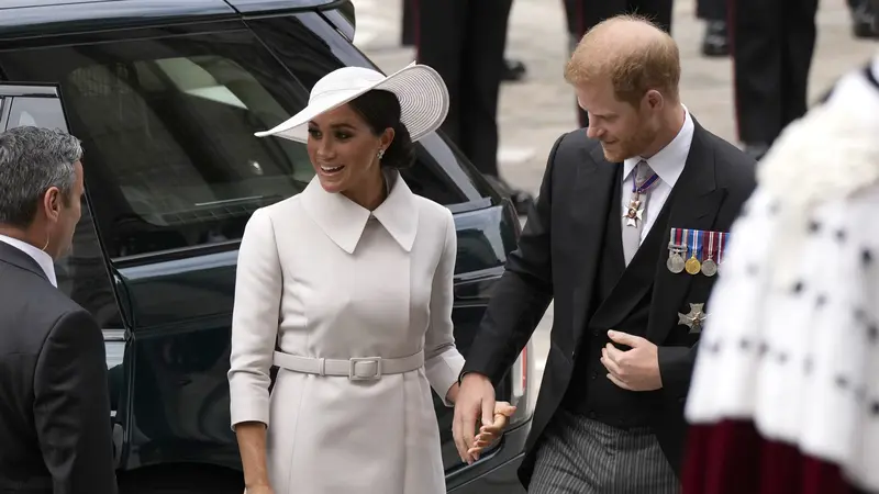 Akhirnya, Wajah Lilibet Diperlihatkan Pangeran Harry dan Meghan Markle kepada Dunia