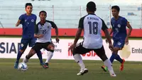 Duel Filipina vs Malaysia di penyisihan Grup A Piala AFF U-19 2018 di Stadion Gelora Delta, Sidoarjo, Sabtu (7/7/2018). (Bola.com/Aditya Wany)