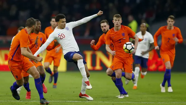 Belanda, Inggris, Lga Uji Coba