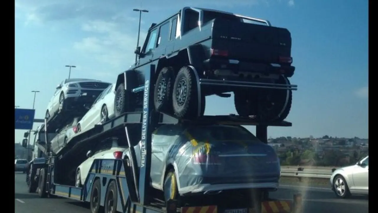 Berpredikat Langka, Mercy G 63 AMG 6X6 Diborong Orang Afrika