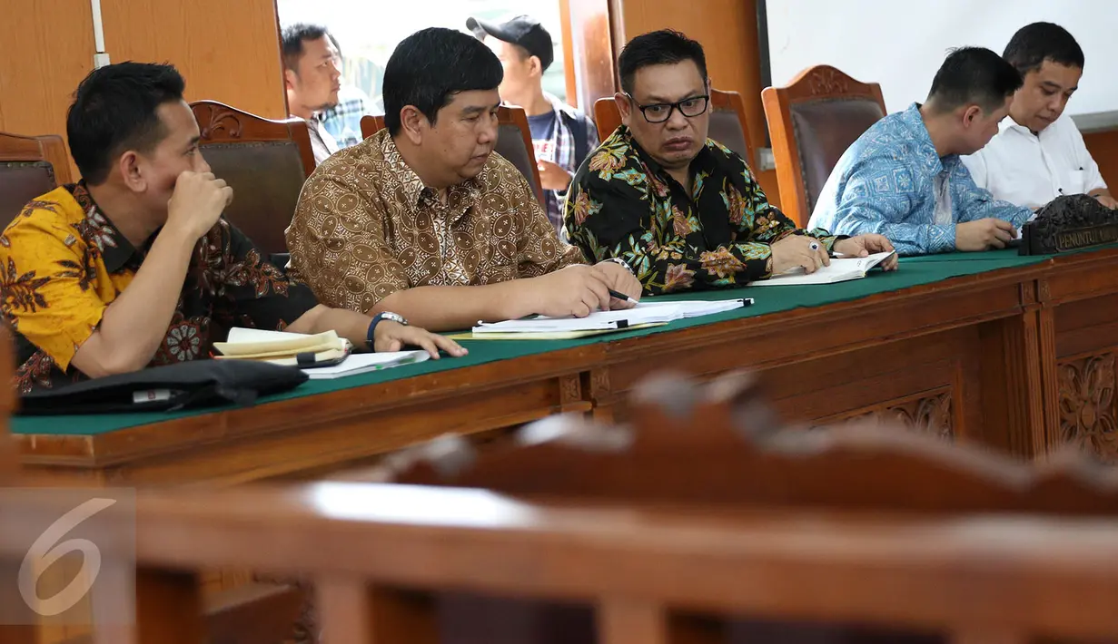 Suasana sidang praperadilan tersangka dugaan korupsi penerbitan surat keterangan lunas (SKL) Bantuan Likuiditas Bank Indonesia (BLBI) Syafruddin Arsyad Tumenggung di PN Jaksel, Jakarta, Senin (15/5). (Liputan6.com/Immanuel Antonius)