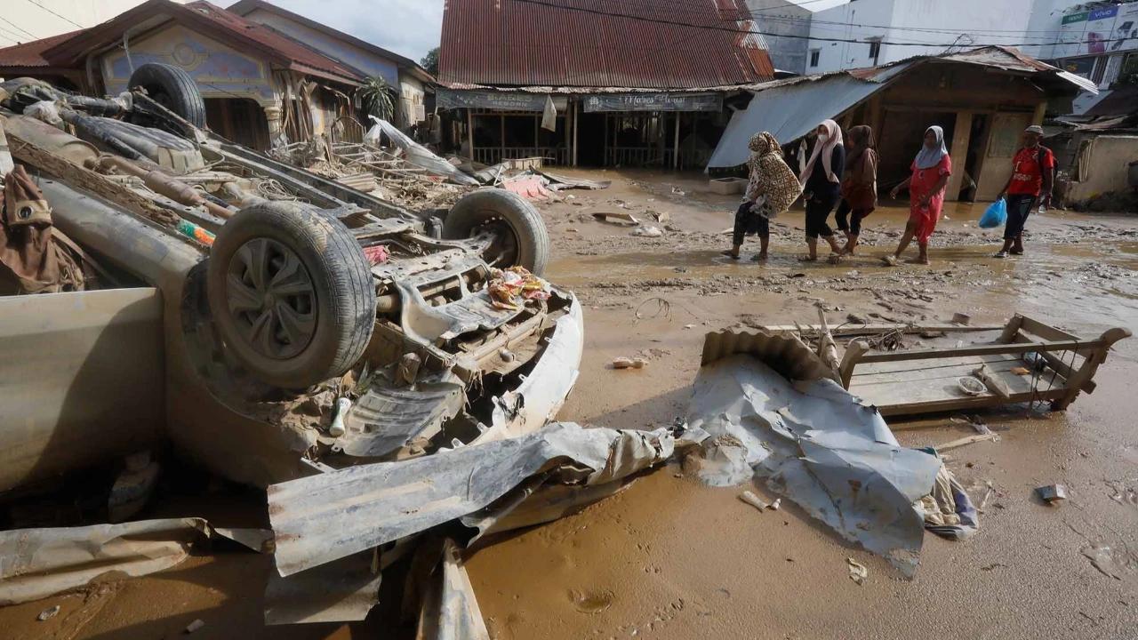 Wamenkes Benny: 31 Rumah Sakit dan 156 Puskesmas di Aceh-Sumatera Terdampak Banjir Bandang