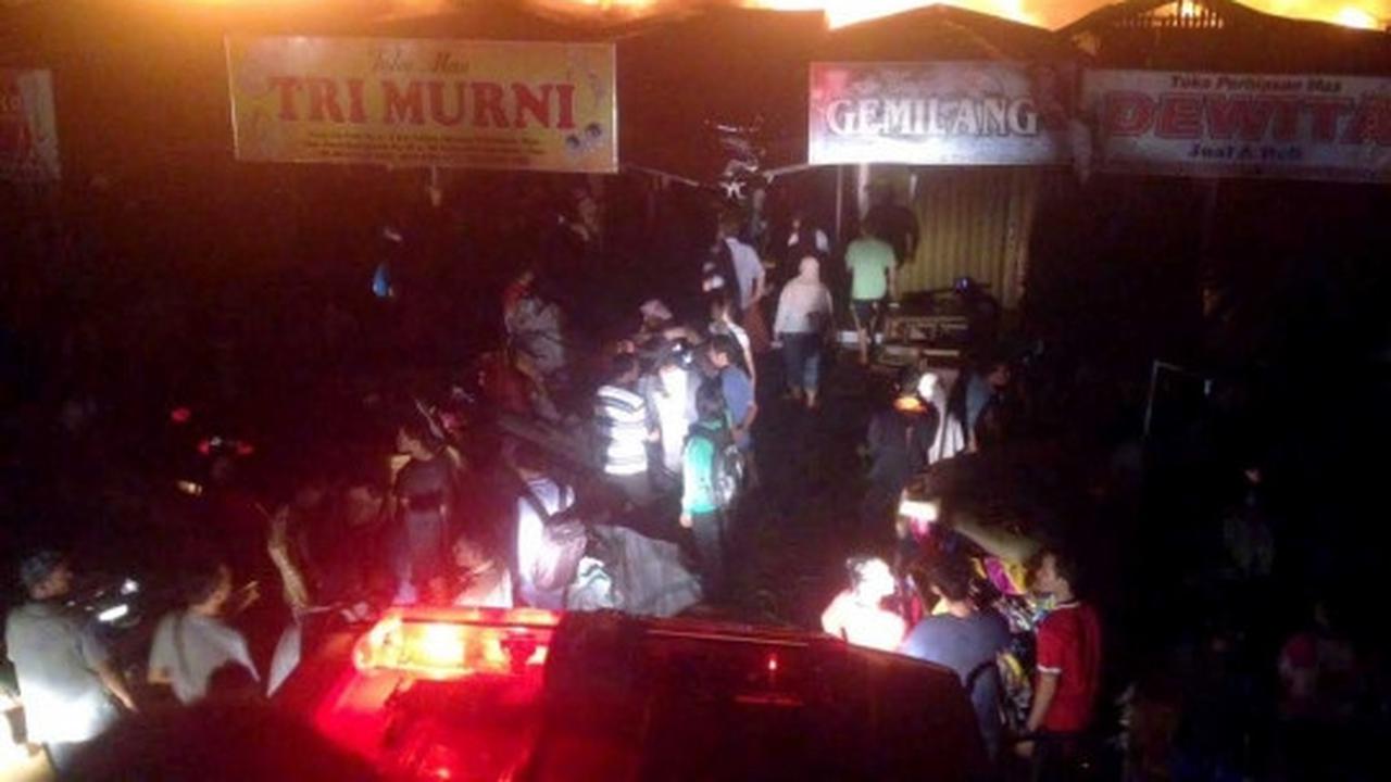 Si Jago Merah lahap habis Pasar Cik Puan di Pekanbaru