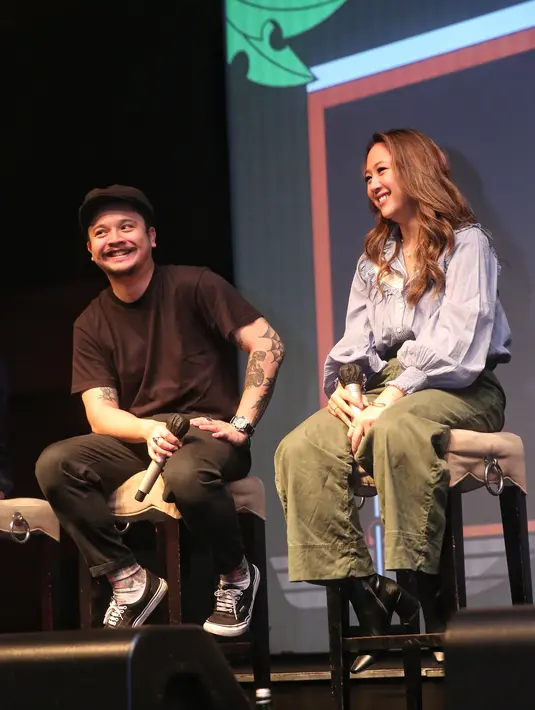 Setelah Petualangan Sherina , Miles Film kembali membuat kelanjutannya berjudul Petualangan Sherina 2. Film ini berlatar belakang kehidupan Sherina di masa kecil hingga sekarang. [Fimela.com/Adrian Putra]