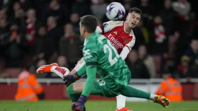 Foto: Tanpa Ampun, Arsenal Hajar Chelsea Hingga Babak Belur di Liga Inggris