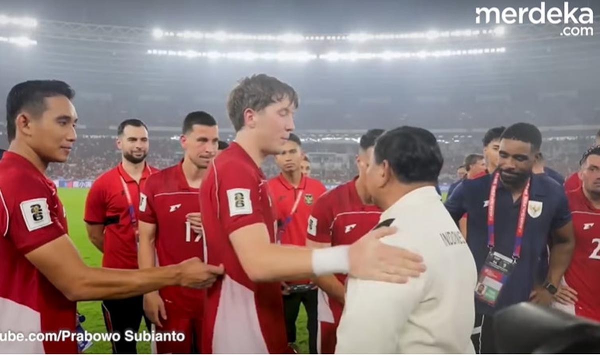 Ole Romeny Tepuk Pundak Prabowo Subianto