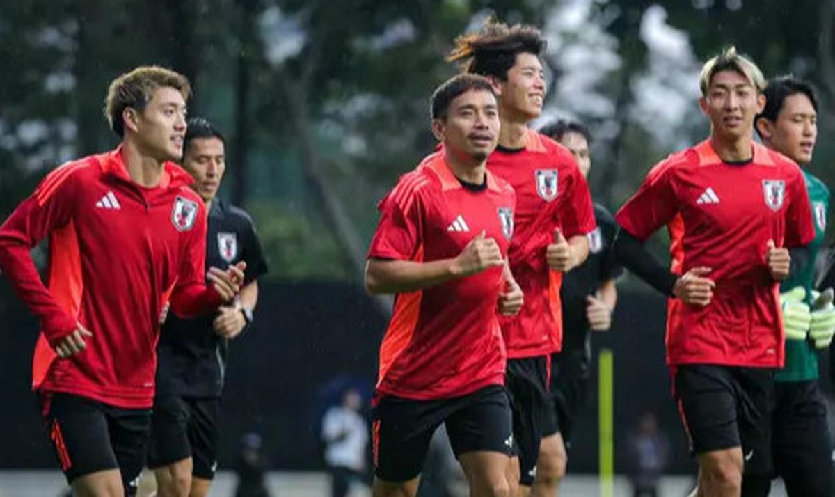 Prediksi Pede Suporter Timnas Jepang: Blue Samurai Hajar Garuda 3-0!