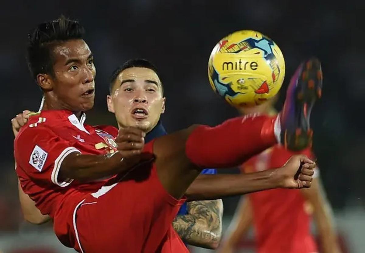 Striker Timnas Myanmar Buat Finalis Liga Europa, MU Keok dari ASEAN All Stars di Bukit Jalil