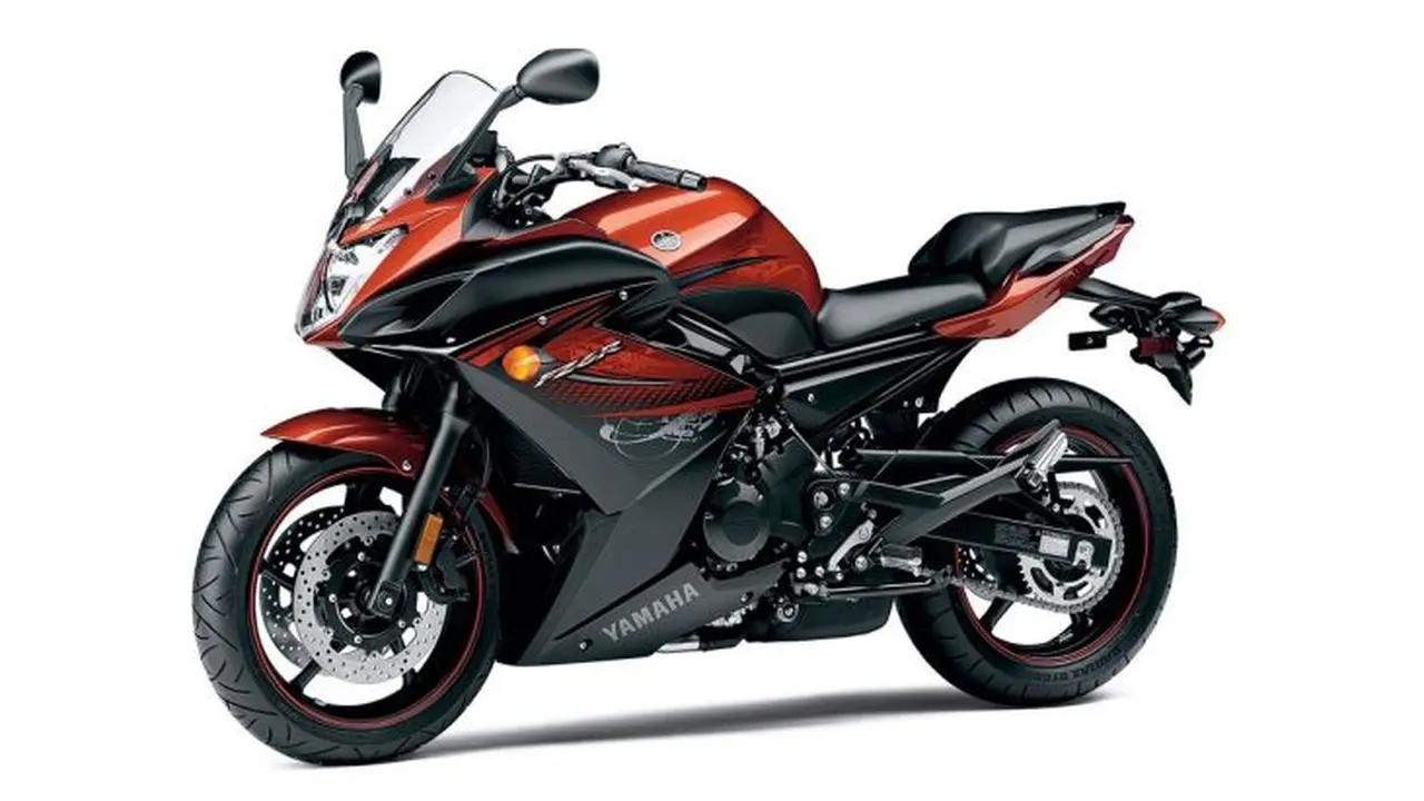 Amunisi Yamaha Jegal Langkah Honda CBR650F